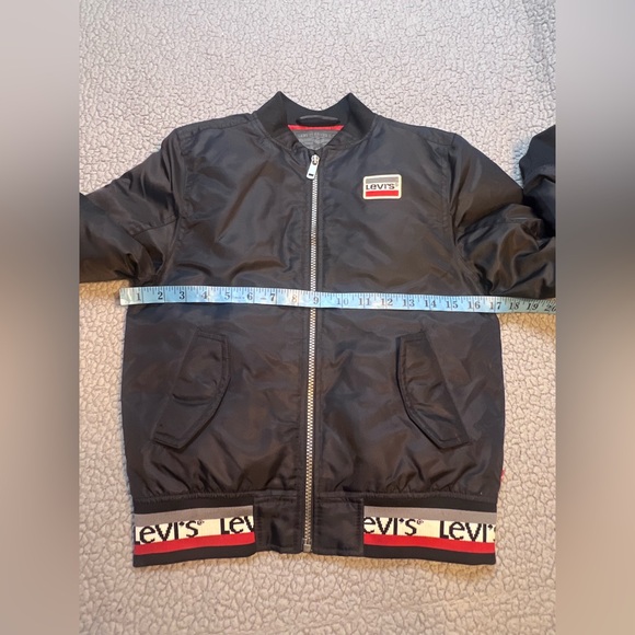 Levi’s Big Boys Bomber Jacket Black And Red Graphic Print Logo Size Small 8-10 Y - Picture 8 of 13